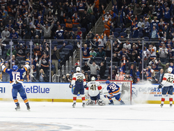 Panthers Islanders Hockey