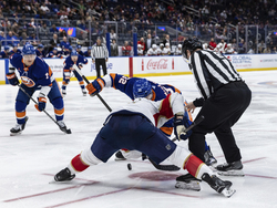 Panthers Islanders Hockey