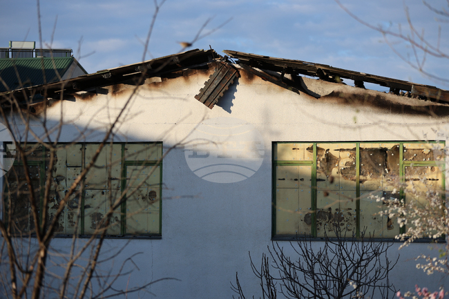 Четирима от пострадалите в пожара в Кочани, които се лекуват в чужбина, ще бъдат изписани днес