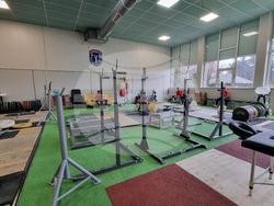 Сливен - зала за вдигане на тежести - ремонт