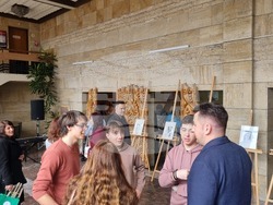 Търговище - изложба - ученически графики