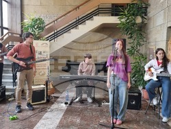 Търговище - изложба - ученически графики