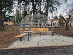 Троян - Национално училище за приложни изкуства „Проф. Венко Колев“ - обновен парк