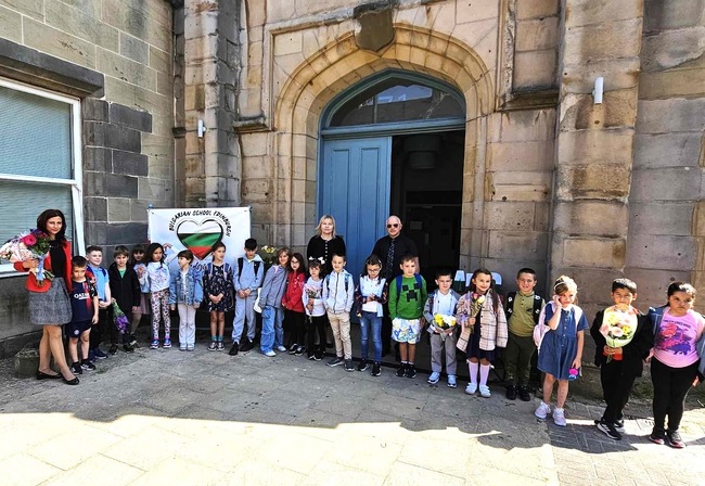 Първото българско училище „Надежда Станчова - лейди Мюър“ в Единбург ще отбележи 10 години от основаването си