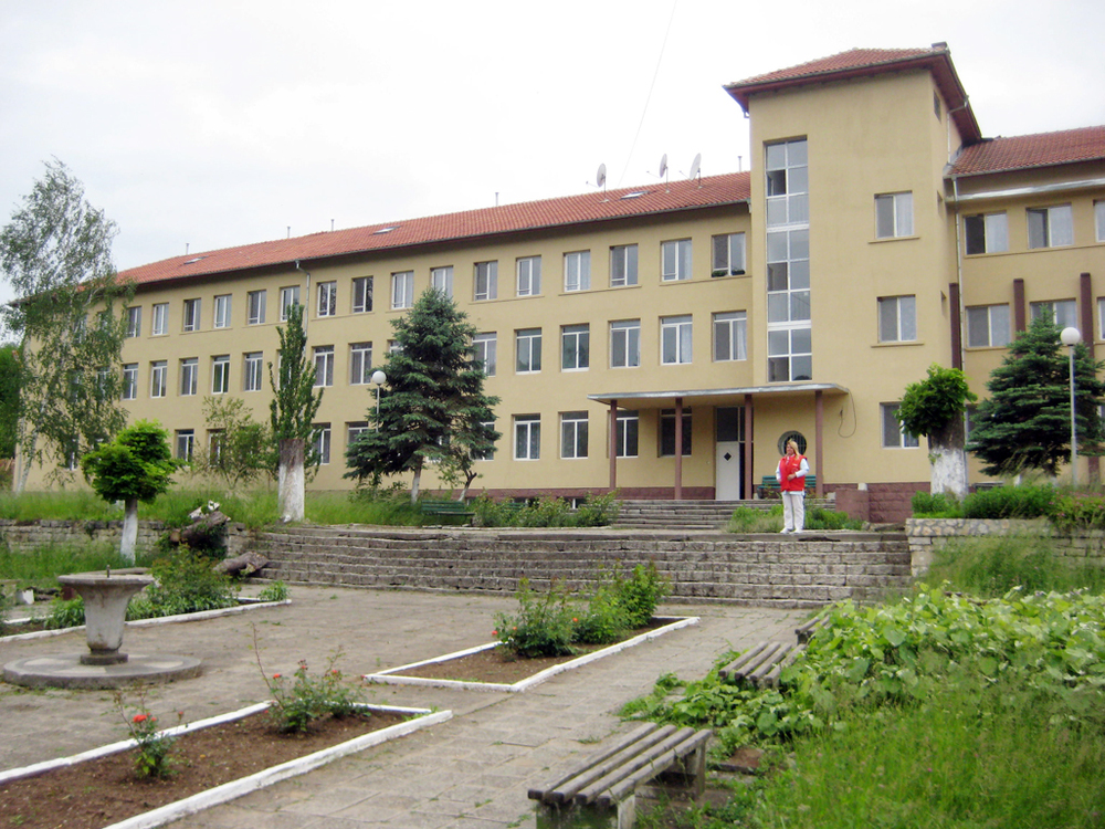 Служители на Държавната психиатрична болница в Карлуково излизат на протест за увеличение на заплатите