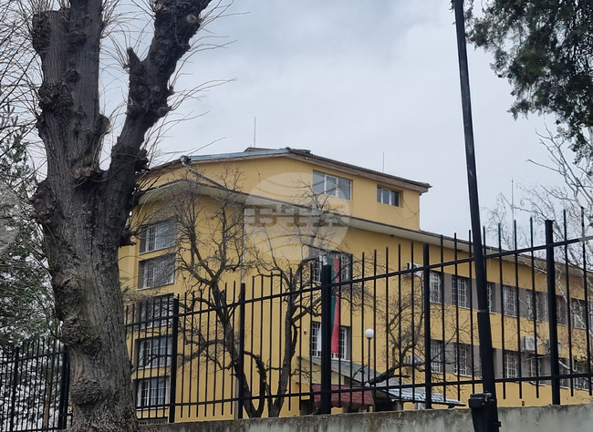 Село Церова Кория - Държавна психиатрична болница - служители