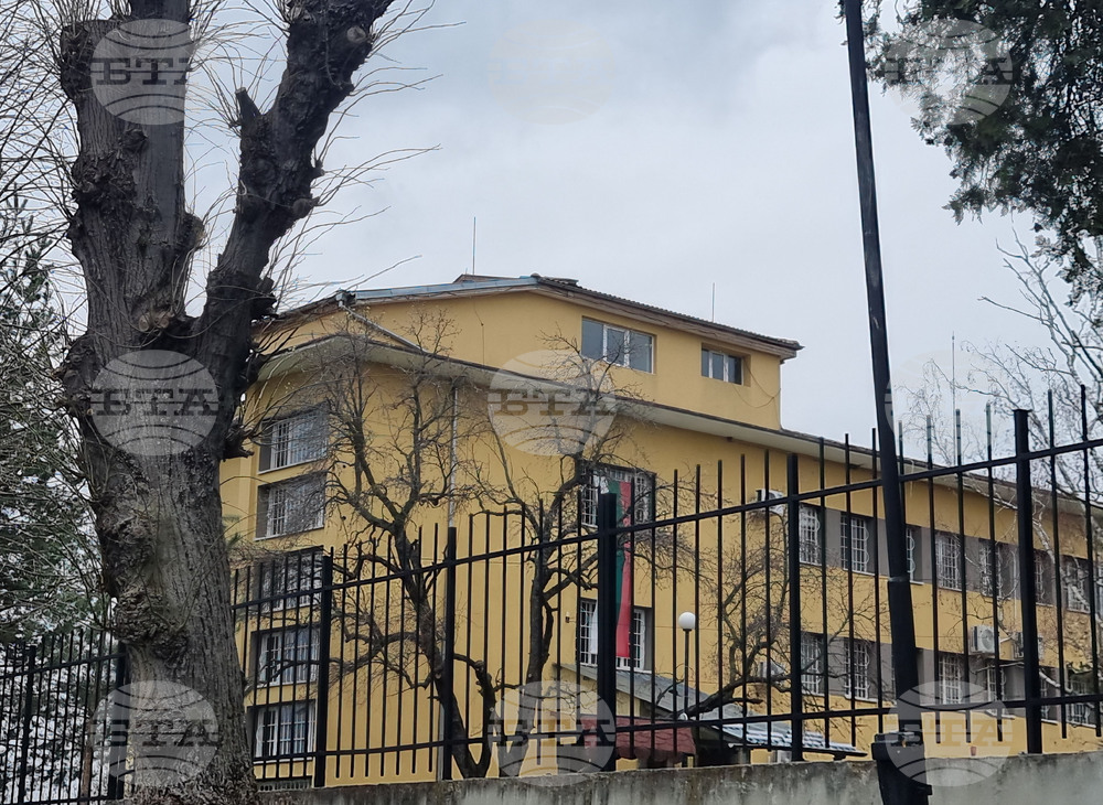 Село Церова Кория - Държавна психиатрична болница - служители