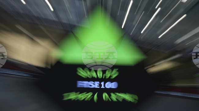 Европейските борсови индекси са предимно на зелена територия след подписването на търговското споразумение с Индия 