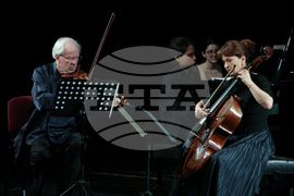 Русе - Мартенски музикални дни - Гидон Кремер трио