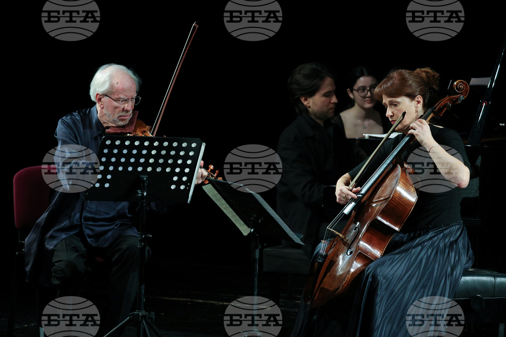 Русе - Мартенски музикални дни - Гидон Кремер трио