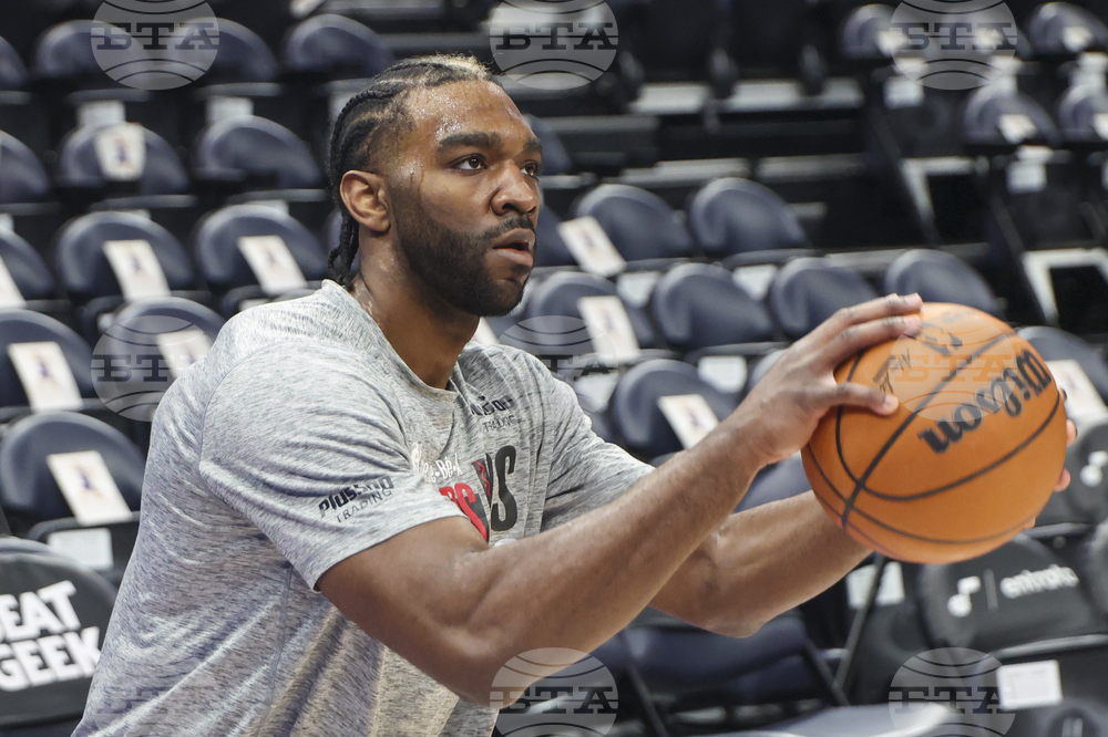 Bulls Jazz Basketball