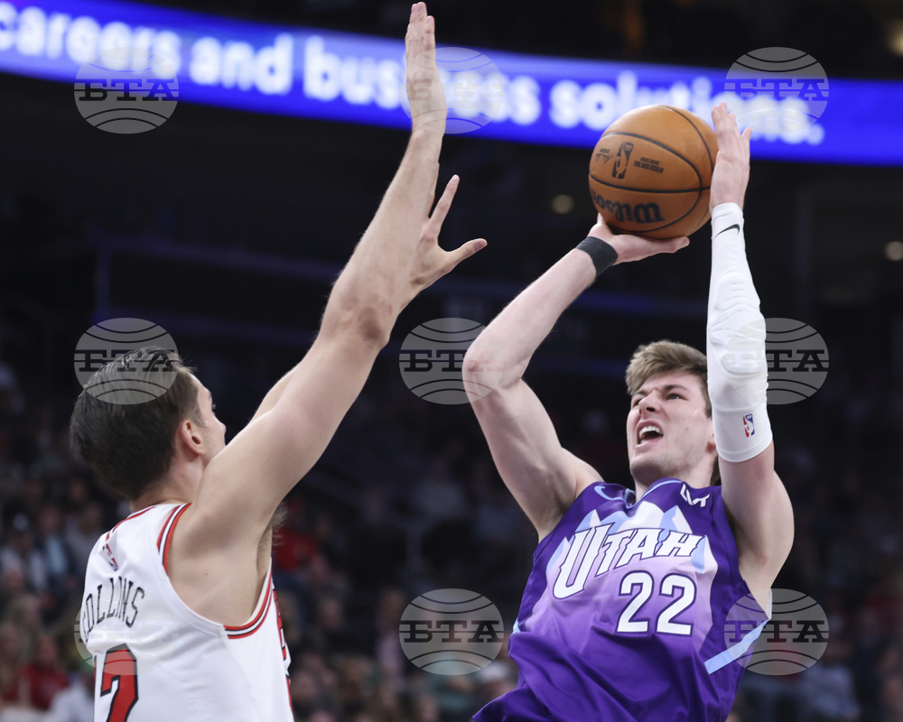 Bulls Jazz Basketball