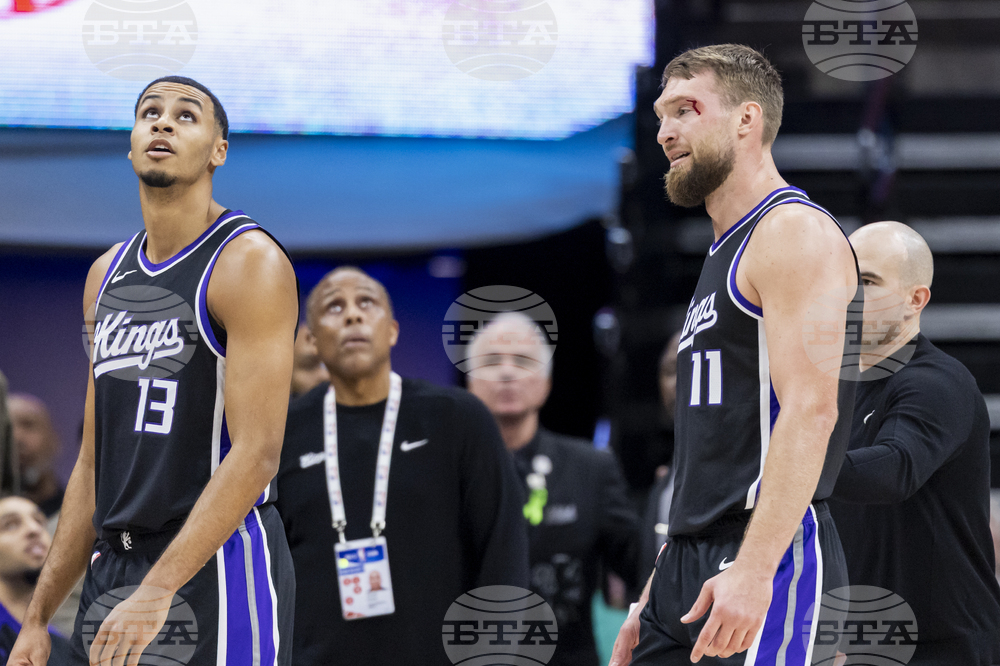 Grizzlies Kings Basketball