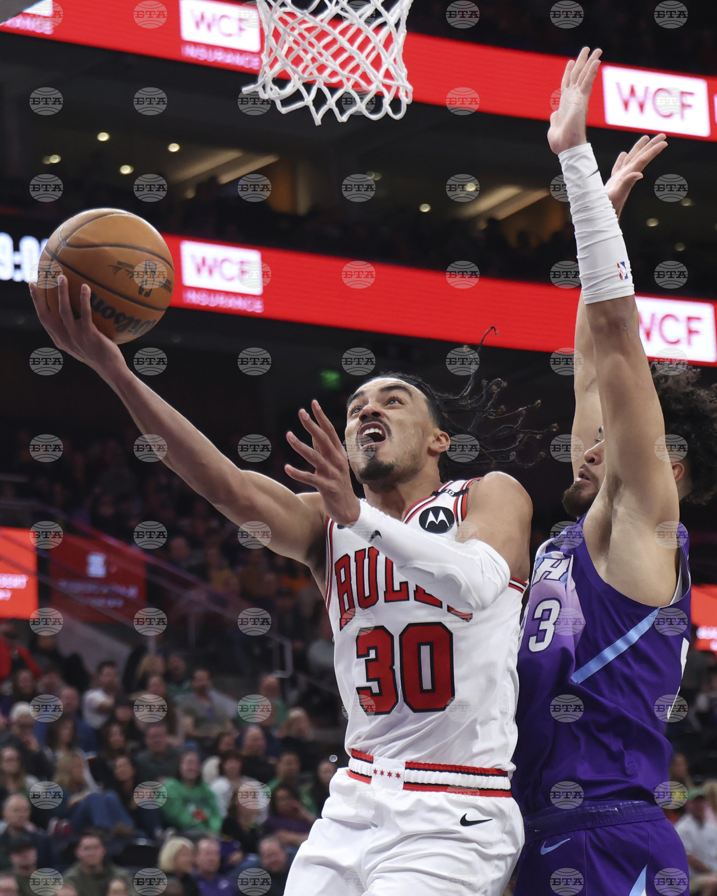 Bulls Jazz Basketball