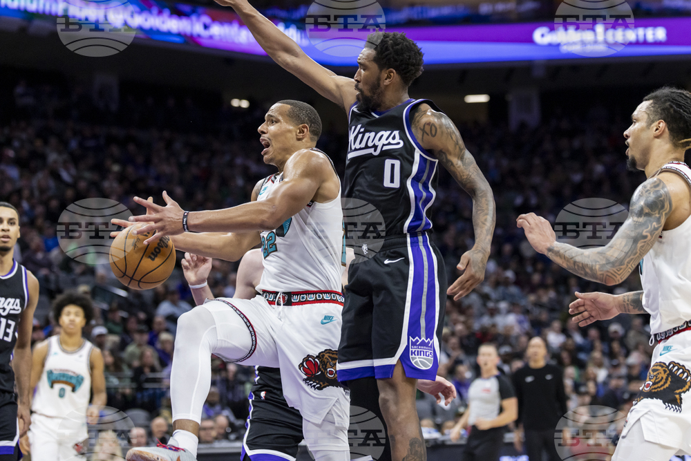 Grizzlies Kings Basketball