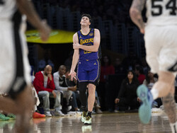 Spurs Lakers Basketball
