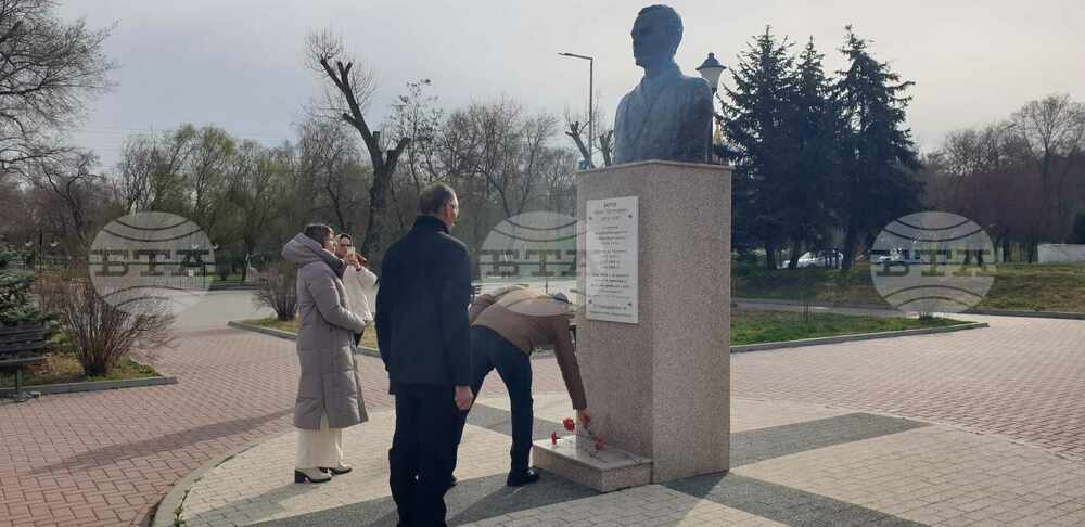 В Тараклия почетоха Иван Беров – първия кмет, оставил следа в историята на населеното място