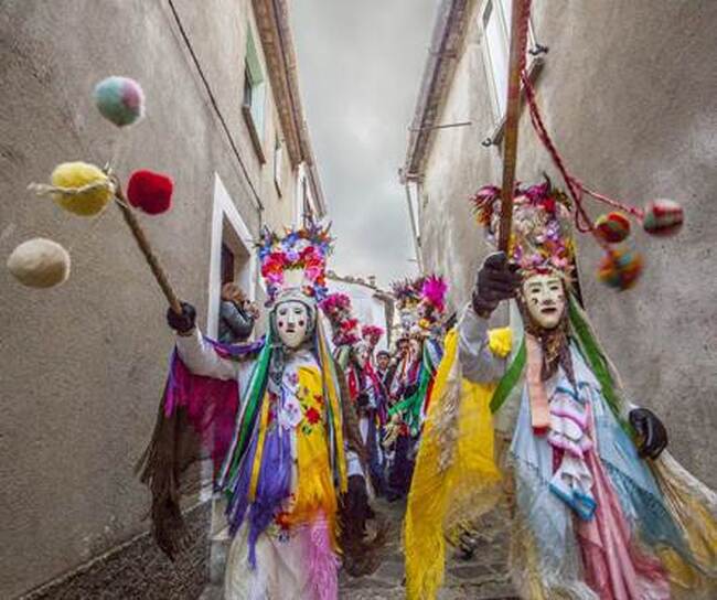 Nicodemo Misiti to Present Photo Exhibition, Give Lecture on South Italy's Folk Customs in Sofia