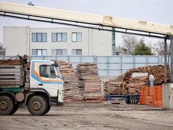 Бургас - "Кроношпан България" ЕООД - производствена база - посещение
