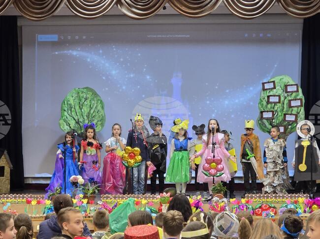 Видин - училище - "Екопарад на приказките"