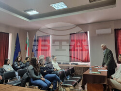 Плевен - дискусия - ученици