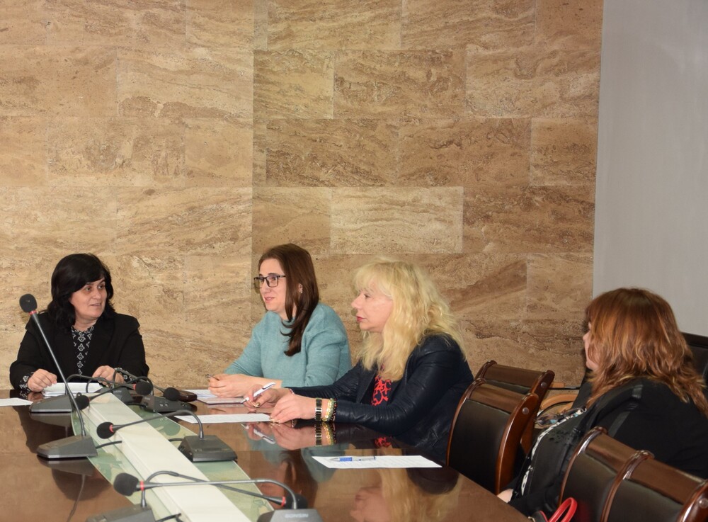 Предложения за членство в обществените съвети на училищата за професионална квалификация бяха обсъдени на работна среща в Областна администрация Видин