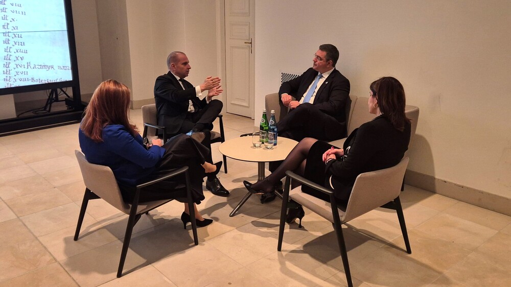 Bulgarian Transport Minister, EU Commisioner for Sustainable Transport Discuss Measures to Accelerate North-South Axis Connectivity 