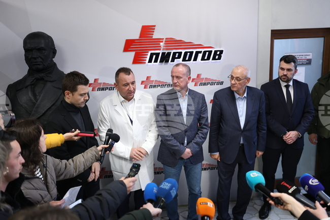 Направихме навременна евакуация на пострадалите в Кочани, никога не сме се замисляли дали ще помогнем, каза министър Силви Кирилов