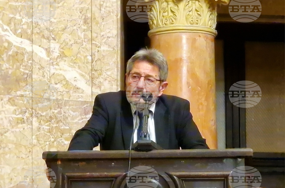 Проф. Георги Каприев: За всичките над 40 години академичен живот съм усещал безкраен прилив на доброта и сила от хората