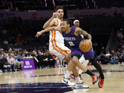 Hawks Hornets Basketball