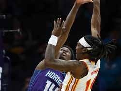 Hawks Hornets Basketball