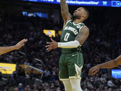Bucks Warriors Basketball
