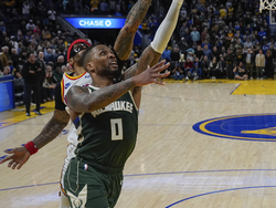 Bucks Warriors Basketball