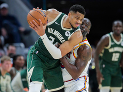 Bucks Warriors Basketball