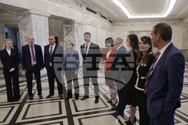 Парламент - заседание