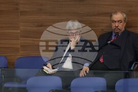 Парламент - заседание