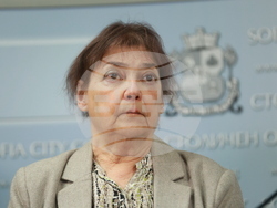 Столична община - ГЕРБ-СДС - брифинг - Лорита Радева