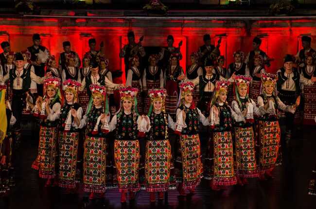 Ансамбъл „Тракия“, „Канарите“ и оркестърът за народна музика на БНР ще имат съвместен концерт на Античния театър в Пловдив