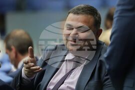 Парламент - заседание