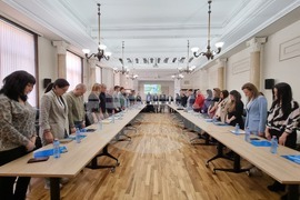 Перник - „Диверсификация и адаптиране на малки и средни предприятия към икономическия преход“ - среща