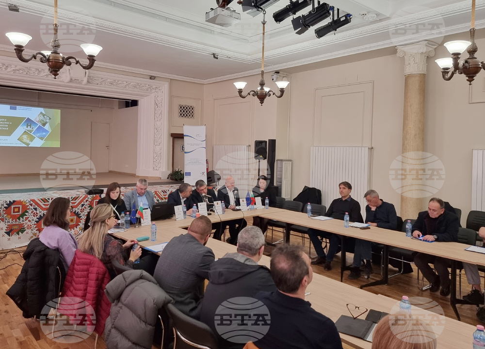 Перник - „Диверсификация и адаптиране на малки и средни предприятия към икономическия преход“ - среща