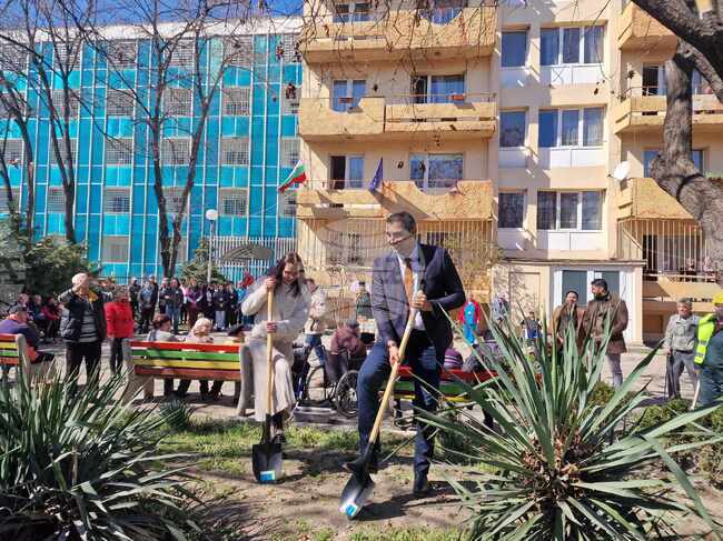 Започна обновяването на Дома за възрастни хора „Гаврил Кръстевич“ в Пазарджик