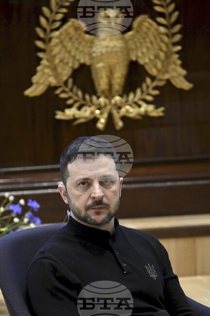 Напълно възможно е в идните дни да се финализират стъпките за определяне как да се сложи край на войната с достойнство, каза Зеленски