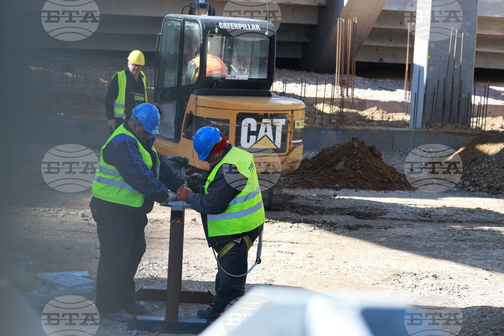 Всеки служител заслужава да завърши работния си ден безопасно, подчертаха от екипа на Програма „Развитие на човешките ресурси“