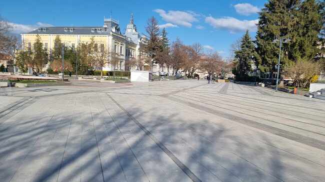 Община Силистра е възложила изготвянето на проект за ремонт и обновяване на централния градски площад