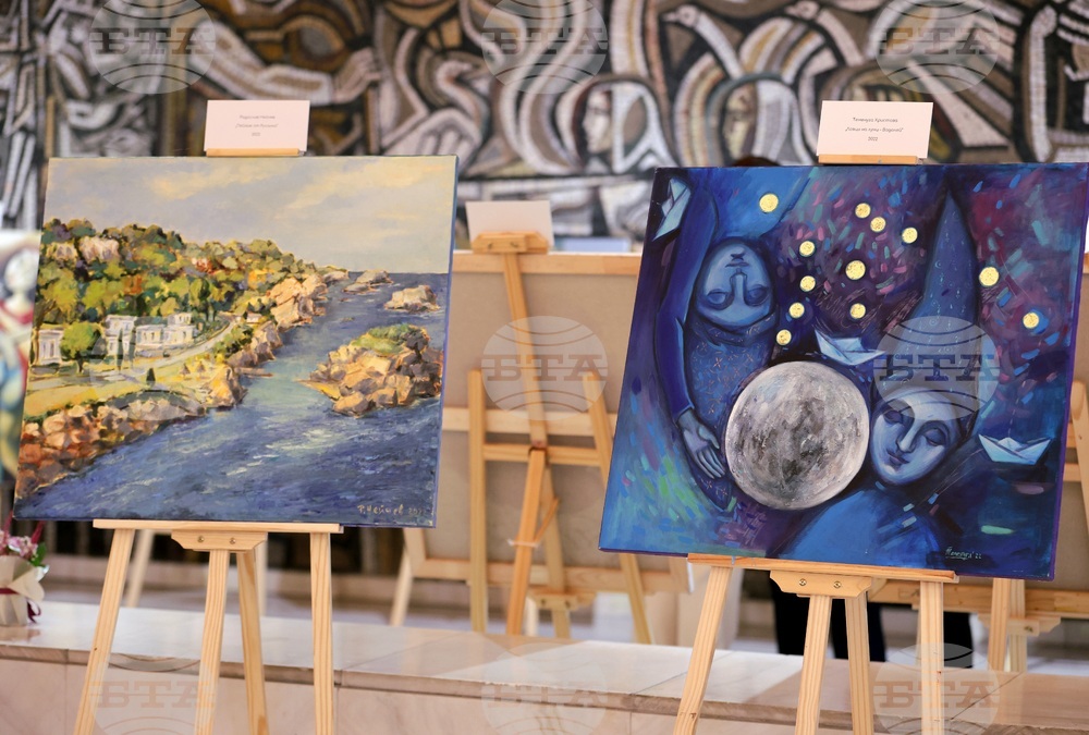 В Националния исторически музей бе открита изложбата „Море, четка и длето през погледа и сърцето на съвременни творци“