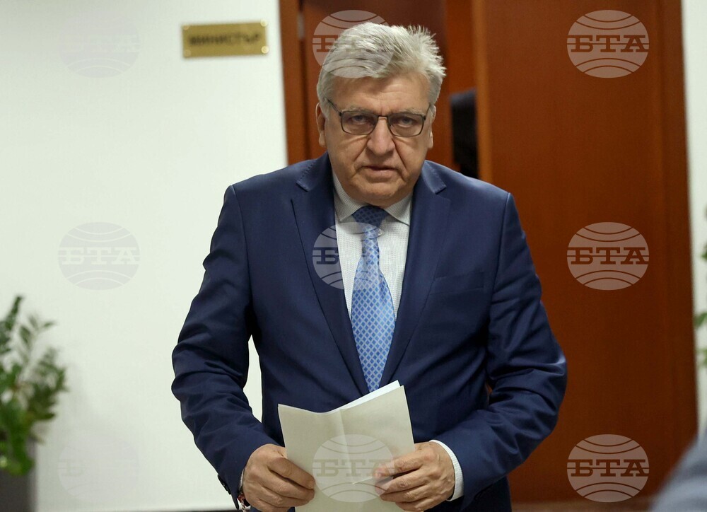 Министерство на околната среда и водите - Манол Генов - брифинг