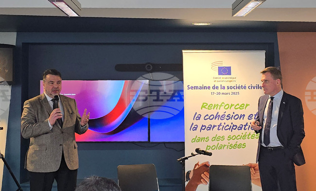 Свободните обществени медии в страните от ЕС се нуждаят от подкрепа, каза председателят на ЕИСК Оливер Рьопке