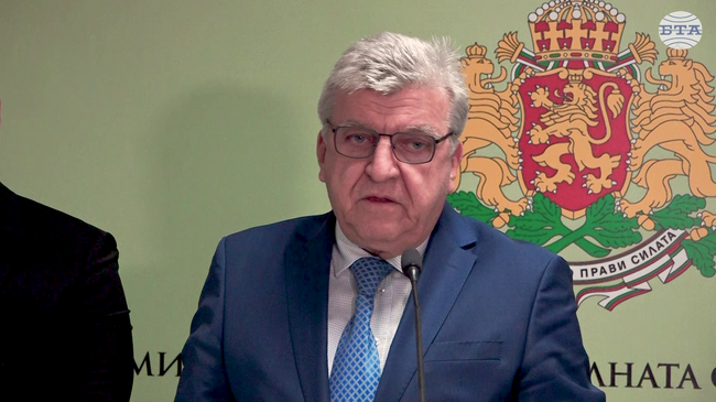 Изключително важно е да се изяснят фактите за липсата на отчетност в управлението на завода за отпадъци в София, каза министър Манол Генов