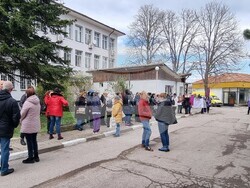 Село Царев брод - Държавна психиатрична болница - служители - протест